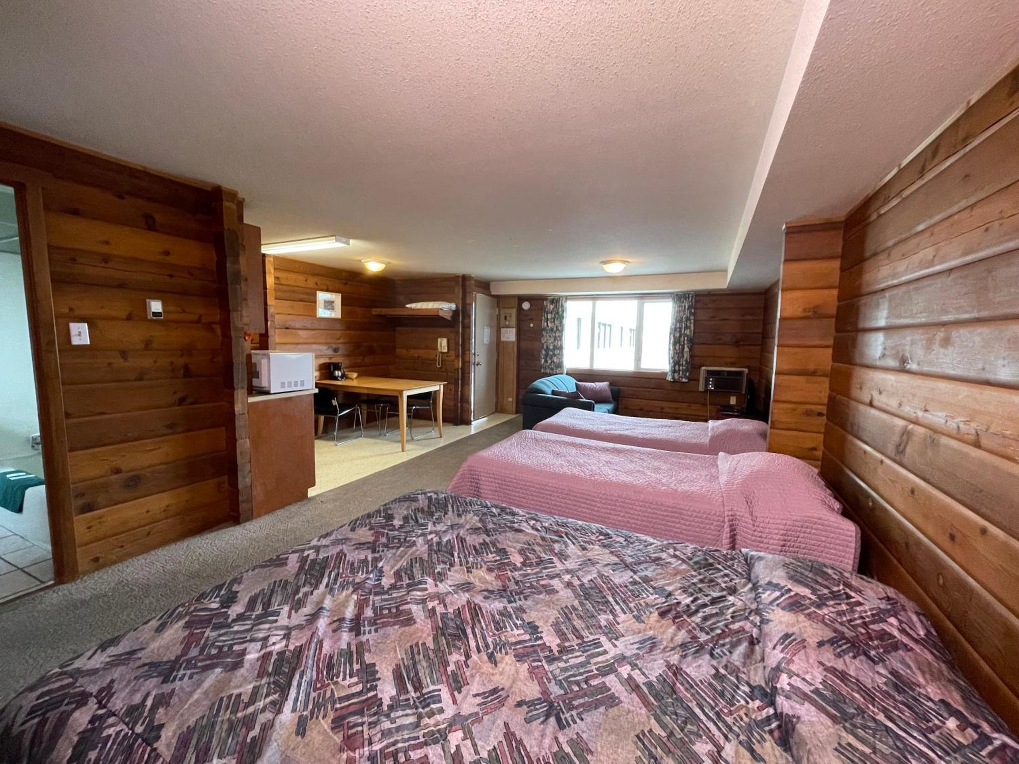 Raccoon Lodge Motel Sylvan Lake Eksteriør bilde